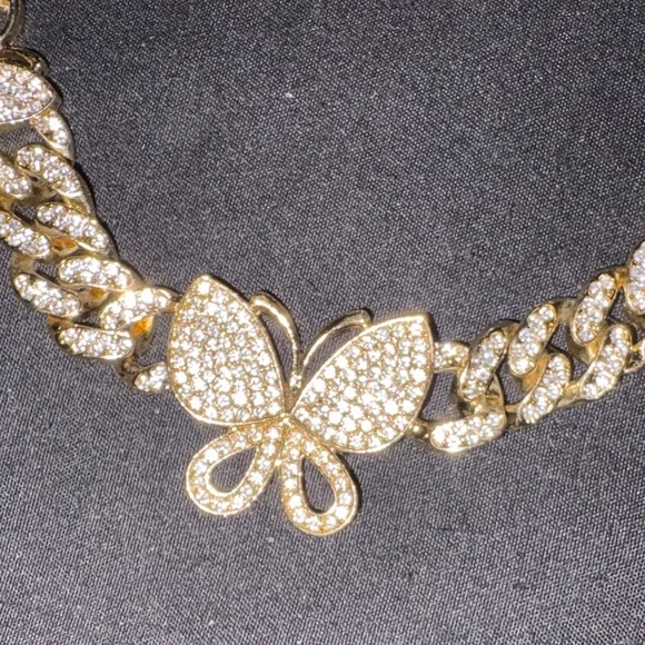 Gold Butterfly Necklace and Bracelet Set - Picture 4 of 6